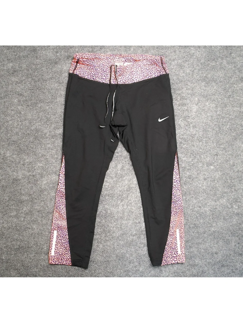 Women’s Nike Capris Size- S